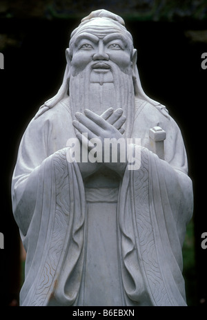 Statue des Konfuzius, Konfuzius Statue, Konfuzius, Konfuzianismus, Philosoph, Lehrer, Konfuzius Tempel, Guozijian Street, Peking, China, Asien Stockfoto