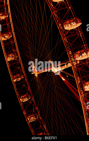 Digitale Farbe negativ des Landmark London Eye auf der South Bank Stockfoto