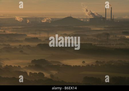 Sonnenaufgang über der VEBA Oel AG und dem Kraftwerk Scholven, Luftbild, Dorsten, Ruhrgebiet, Nordrhein-Westfalen, Stockfoto