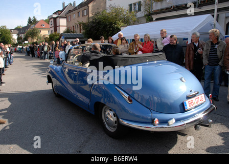 BMW 510 Cabrio, Retro-Motor - Oldtimer-Festival, Tübingen, Baden-Württemberg, Deutschland, Europa Stockfoto