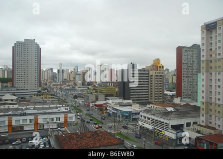 Die Skyline der Stadt in Curitiba, Paraná, Brasilien Stockfoto
