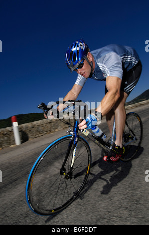 Radfahrer auf Mont Mezenc, Ardèche, Rhônes-Alpes, Frankreich, Europa Stockfoto