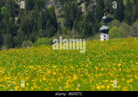 Kirchturm Kössen, Tirol, Österreich, Europa Stockfoto