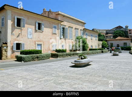 Piazza Napoleone, Palazzina Mulini Forte Falcone über Portoferraio, Insel Elba, Provinz von Livorno, Toskana, Italien, Eur Stockfoto