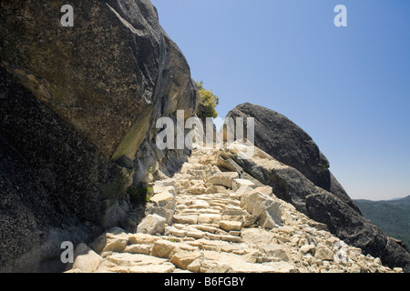 Kalifornien - Trail, Chilnualna Herbst im Bereich Wawona des Yosemite National Park. Stockfoto