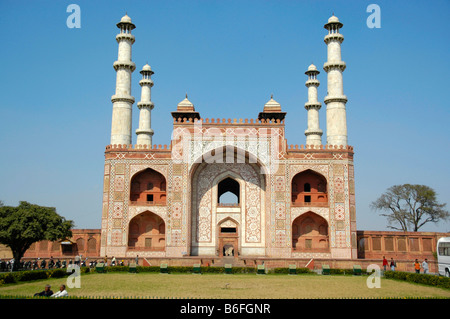 Mausoleum von Akbar am Sikandara, Agra, Uttar Pradesh, Indien, Asien Stockfoto