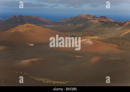 Vulkane, Montanas del Fuego Berge der Nationalpark Timanfaya, Lanzarote, Kanarische Inseln, Spanien Europa Stockfoto