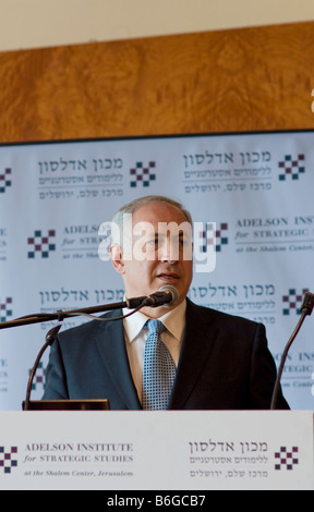 Israelische Premierminister Benjamin Netanjahu spricht in Adelson Institut Dezember 2008 zur Niederschlagung von Aufständen Konferenz. Stockfoto