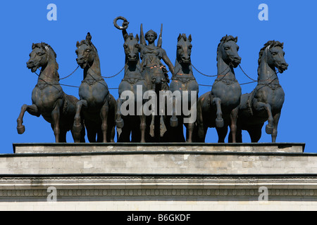 Detail der triumphalen Bogen von Moskau, Russland, zum Gedenken an den 1812-Sieg über Napoleons Armee Stockfoto