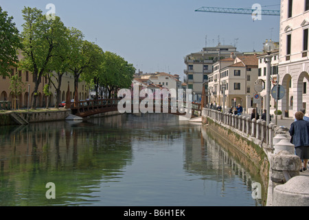 Treviso Cherry Blossom Riviera Santa Margherita Fluss Sile Veneto Italien April 2008 Stockfoto