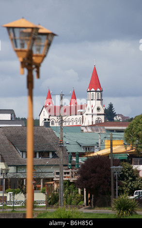 Ansicht von Puerto Varas, einschließlich der Kirche, Puerto Varas, Chiles Stockfoto