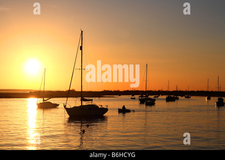 Leigh am Meer in der Essex-Mündung bei Sonnenuntergang Stockfoto