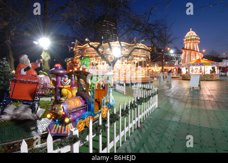 Cardiff-Winter-Wunderland Karussells und Kirmes Stockfoto