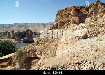 Hasankeyf, antike Stadt und Brücke Ruinen am Tigris-Fluss in der Provinz Batman, Stausee überflutet werden Stockfoto