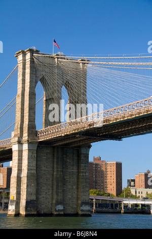 Die Brooklyn-Brücke über den East River in New York City New York USA Stockfoto