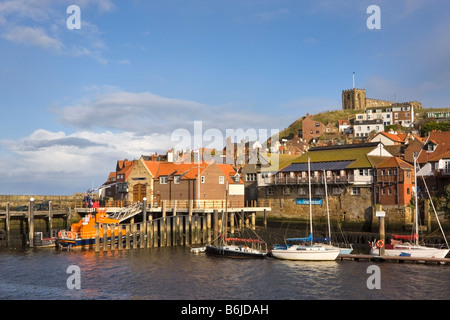 Lifeboat Station, Whitby Innenhafen, North Yorkshire Stockfoto