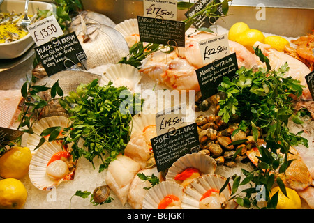 Meeresfrüchte in einem Geschäft London Stockfoto