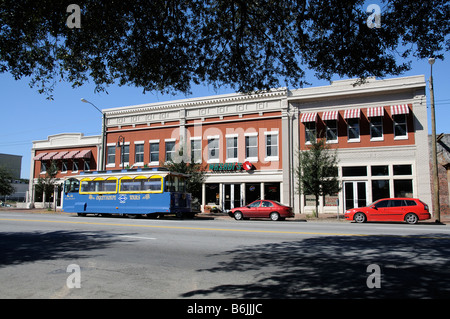 Trolley-Tourbus in zentralen Savannah Georgia USA Stockfoto