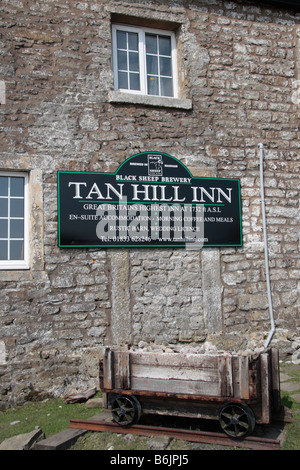 Tan Hill Inn Tan Hill North Yorkshire höchste Kneipe in Großbritannien auf 1732 ft über dem Meeresspiegel, England Stockfoto