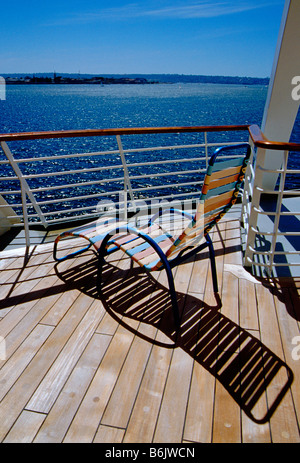 USA, Kalifornien, San Diego, Kreuzfahrt, Schiff, Royal Caribbean, Vision of the Seas. Liegestuhl. Stockfoto