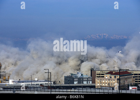 Kingdome Sportarena Implosion verkabelt mit Sprengstoff für Implosion um 8.30 bereit bin 26. März 2000 Seattle Washington Stockfoto