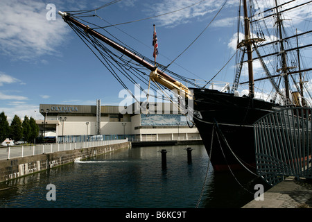 Stadt von Dundee, Schottland. Die drei Masten Royal Forschung Schiff RRS Discovery festgemacht in Discovery Quay zu entdecken. Stockfoto