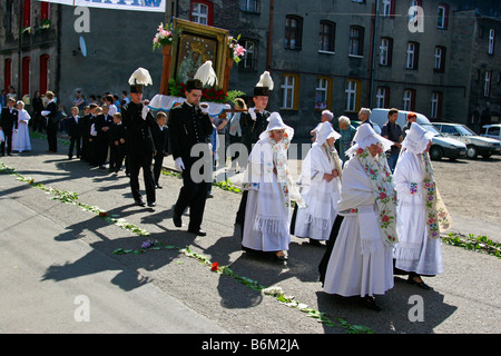 Fronleichnamsprozession in Polen, Europa. Stockfoto