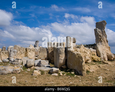 Die alten megalithischen Tempel von Hagar Qim Qrendi, Malta in der Nähe. Stockfoto