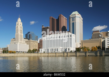 Columbus Downtown nach Osten über den Scioto River Columbus Ohio Stockfoto