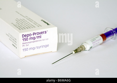 Depo-Provera injizierbaren empfängnisverhütenden Stockfoto