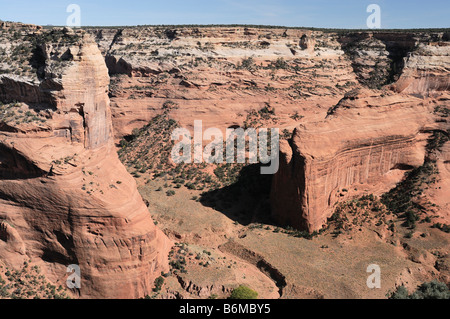 Die wechselhafte Landschaft des Canyon del Muerto in der Nähe von Mummy Cave Ruin im Canyon de Chelly National Monument Arizona Stockfoto