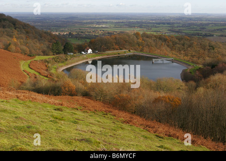 Britische Lager Reservoir aufgenommen November Malvern Hills Worcestershire UK Stockfoto