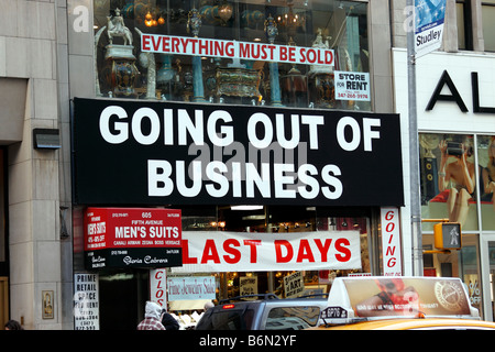 Erlöschen des Geschäfts, 5th Ave, New York City Shop Stockfoto