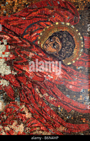 Mosaik von Nicholas Roerich (1910 – 1914), Kirche des Heiligen Geistes, Talaschkino, Gebiet Smolensk, Russland Stockfoto