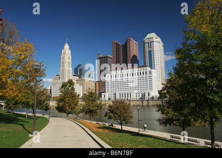 Columbus Innenstadt suchen Nord-Ost über den Scioto River Columbus Ohio Stockfoto