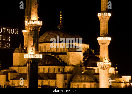 Blaue Moschee beleuchtet, Istanbul, Türkei Stockfoto