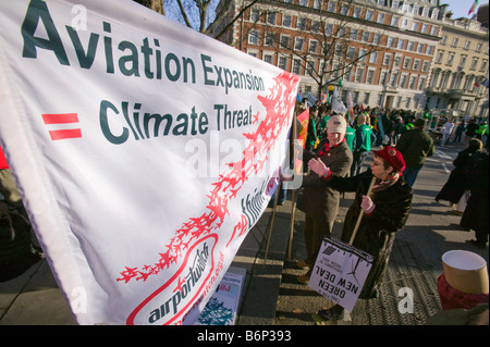 Demonstranten in einem Klima ändern Kundgebung in London, Dezember 2008 Stockfoto