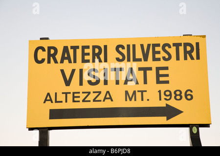 Crateri Silvestri Zeichen, Ätna, Sizilien Stockfoto