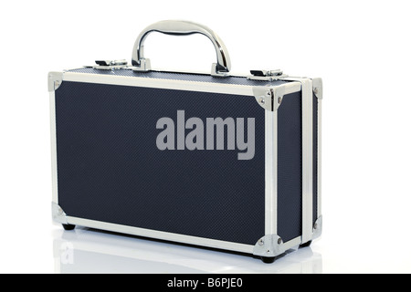 schwarze Aktentasche isoliert auf weißem Hintergrund mit Reflexion Stockfoto