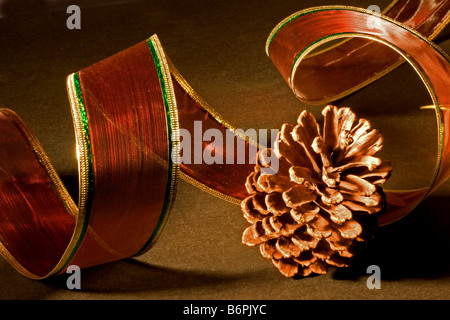 Abgewickelt Weihnachten ribbon Stockfoto