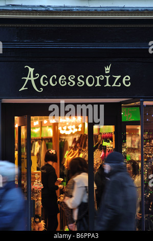 Accessorize Shop-upon-Avon, England, UK Stockfoto