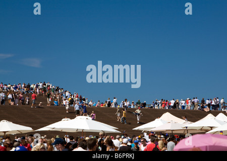 Menschenmassen auf den Stufen des Sydney Opera House am Australia day Stockfoto