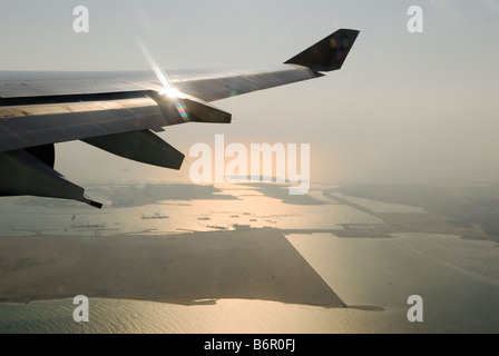 Dubai Vereinigte Arabische Emirate Gulf Air Flug Persischen Golf Luftaufnahme zeigt Versand Foto HOMER SYKES Stockfoto