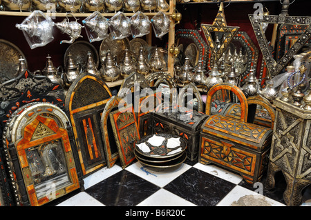 Souvenir-Shop in der Medina von Marrakesch, Marokko Stockfoto