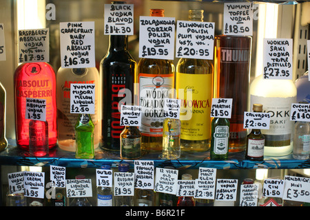 Wodka und anderen Spirituosen angezeigt in Gerry, Old Compton Street, London Stockfoto