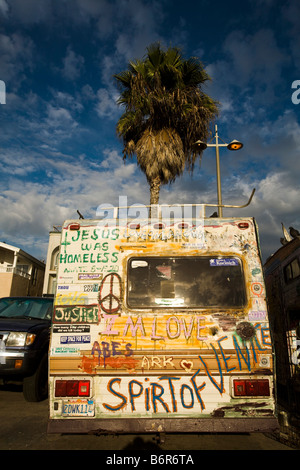 Graffiti auf einem Freizeitfahrzeug Venice Beach Los Angeles County Kalifornien Vereinigte Staaten Stockfoto