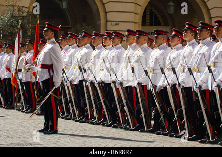 Soldaten am 8. September Victory Day Feierlichkeiten, Valletta, Malta Stockfoto