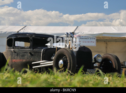 Ford Model A mit Lincoln Flathead V8 Motor 1950 s American Hotrod Auto Stockfoto