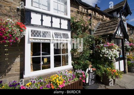 alte Gäulen Kopf Gastwirtschaft Beginn der Pennine Way Edale Derbyshire England uk gb Stockfoto