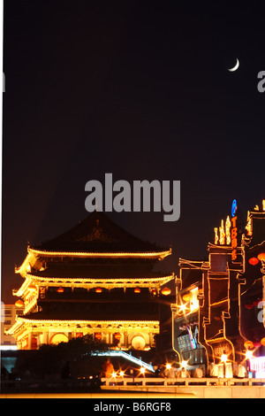 Trommelturm in der Nacht, Xian, China Stockfoto